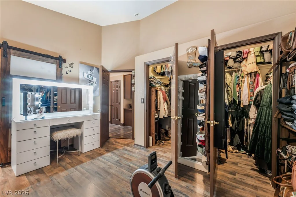 6551 Caddington, Las Vegas, NV 89110