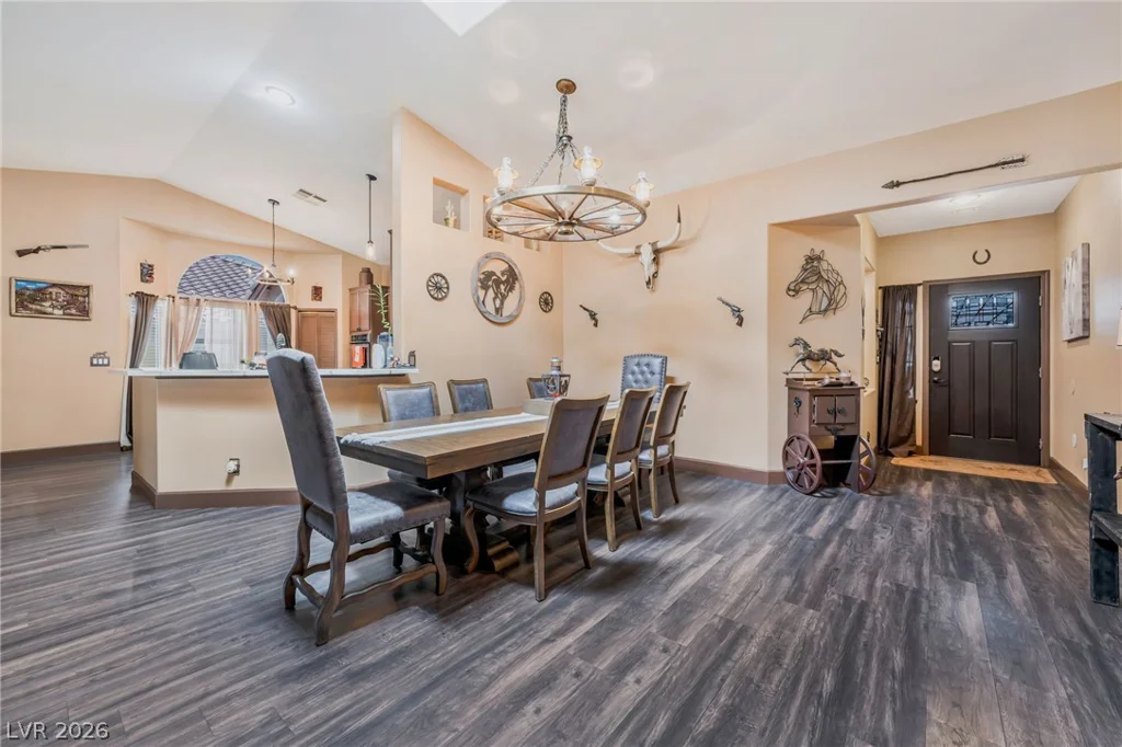 6551 Caddington, Las Vegas, NV 89110