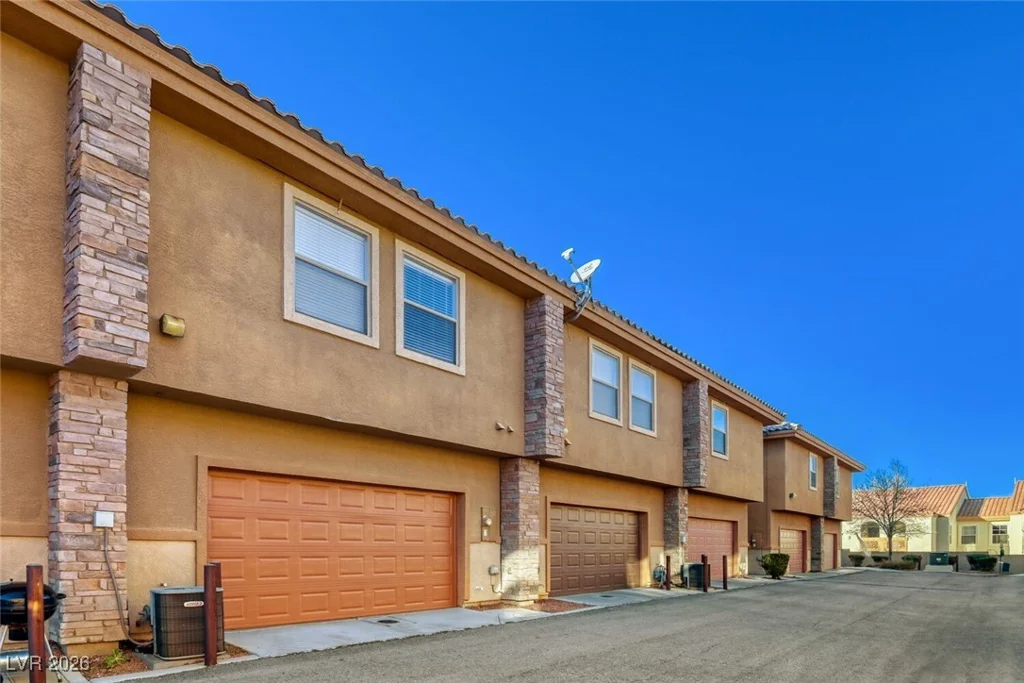 10480 Tuscany Rose, Las Vegas, NV 89129