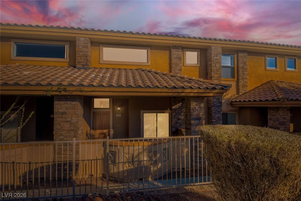 10480 Tuscany Rose, Las Vegas, NV 89129