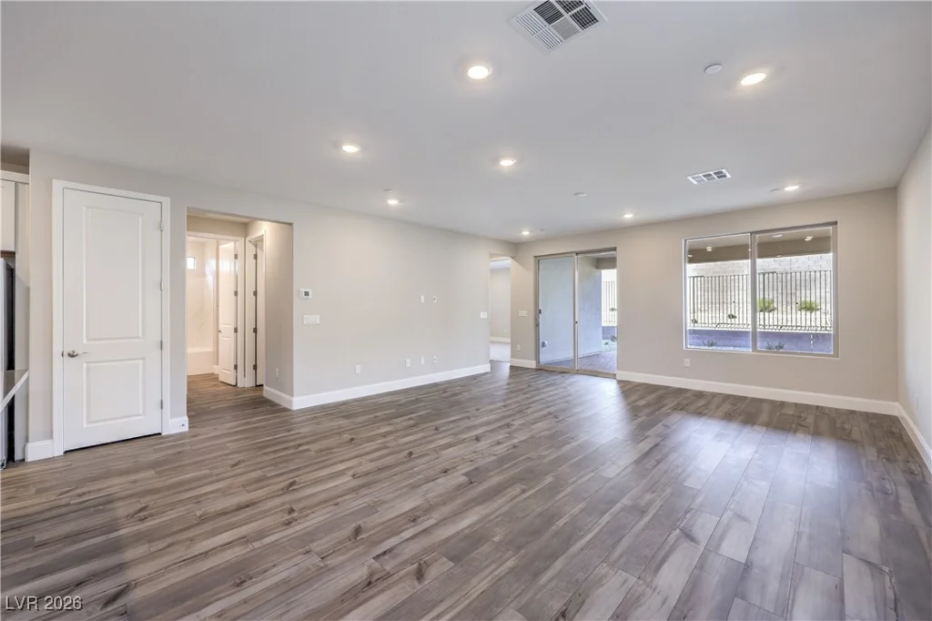 9624 Sunset Fire, Las Vegas, NV 89143