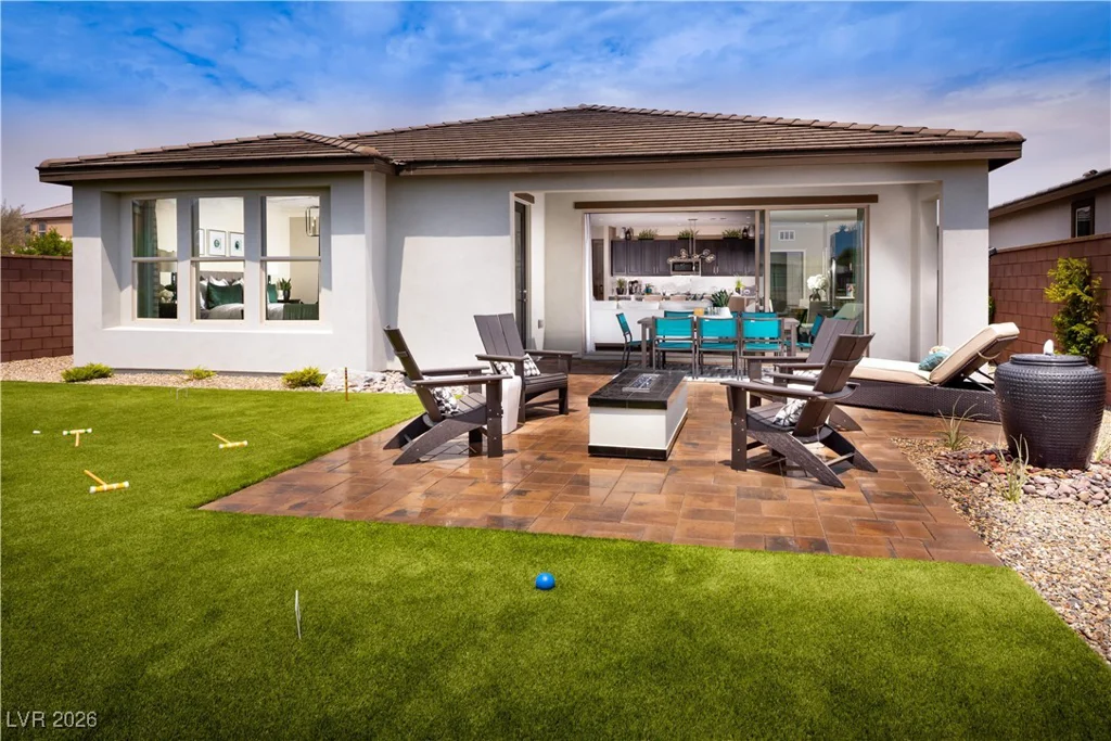 10199 Redwood Desert, Las Vegas, NV 89143