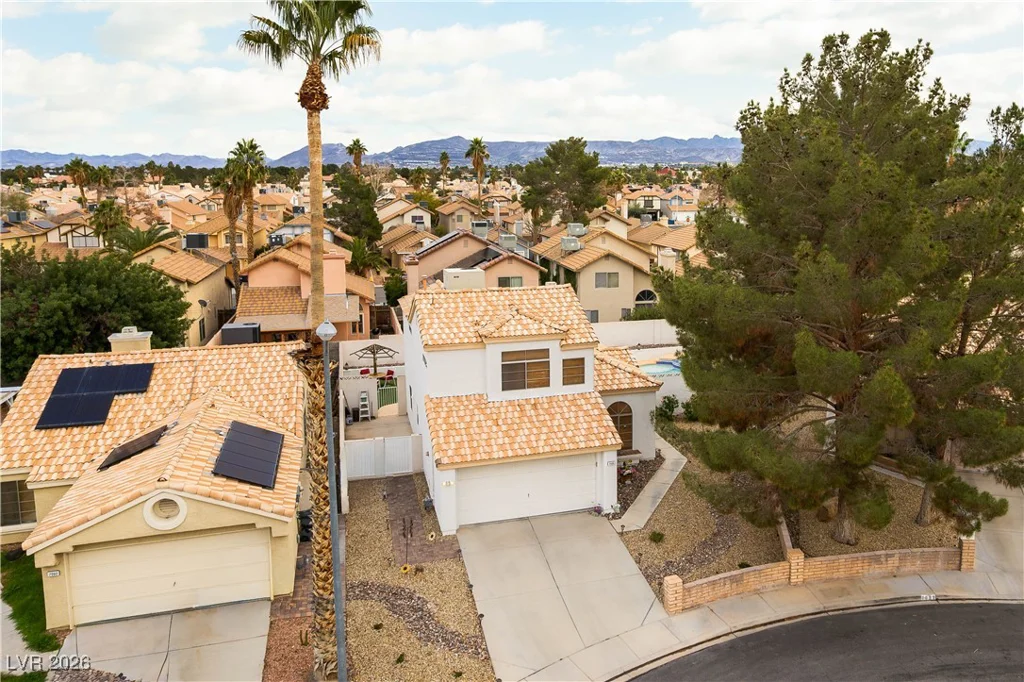 7095 Orange Grove, Las Vegas, NV 89119