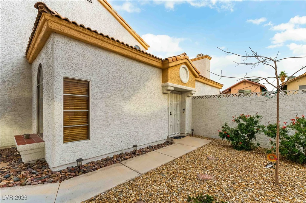 7095 Orange Grove, Las Vegas, NV 89119