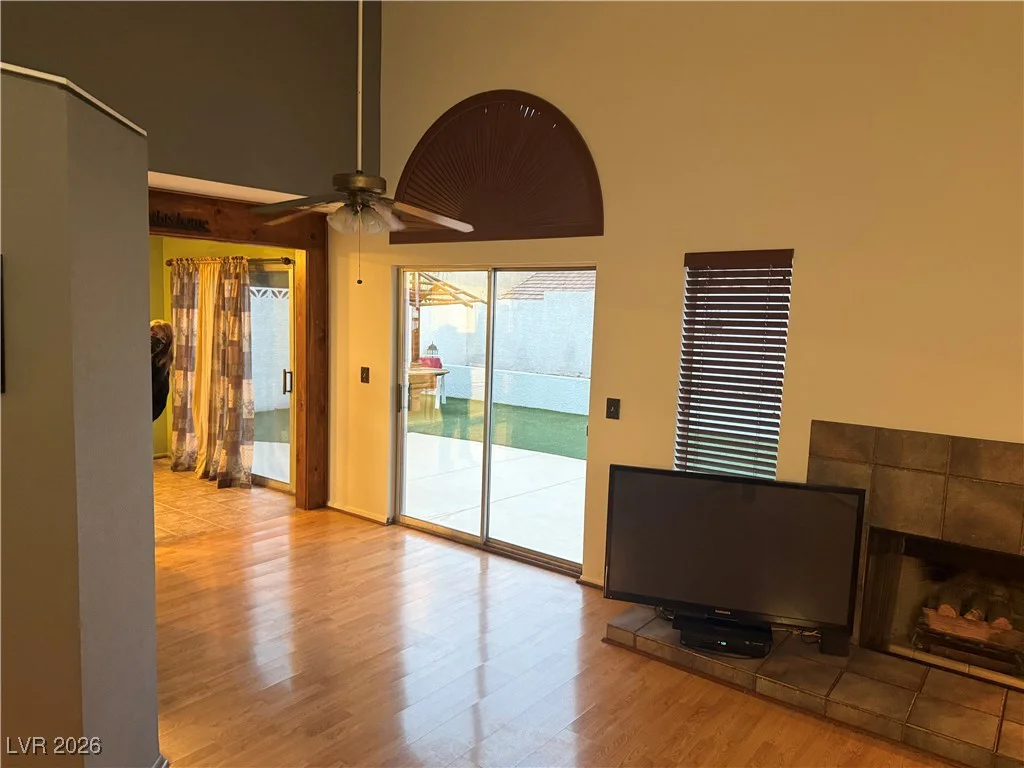 7095 Orange Grove, Las Vegas, NV 89119