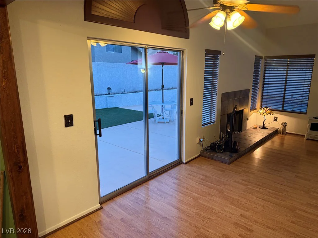 7095 Orange Grove, Las Vegas, NV 89119