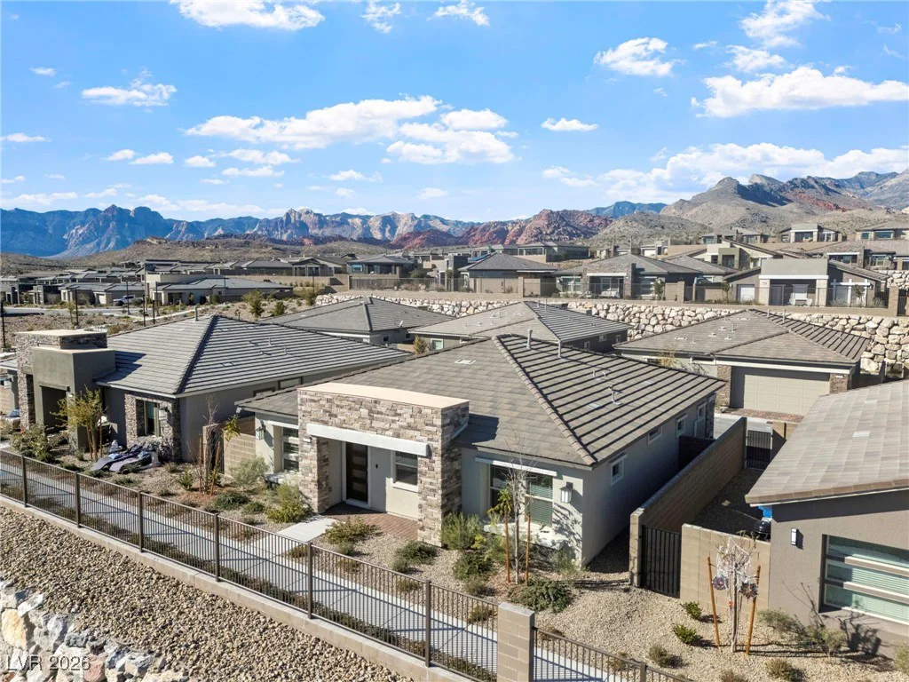 900 Carlton Terrace, Las Vegas, NV 89138