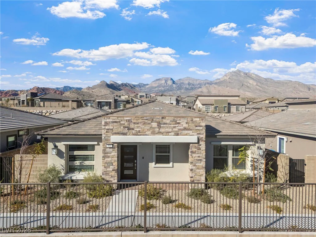 900 Carlton Terrace, Las Vegas, NV 89138