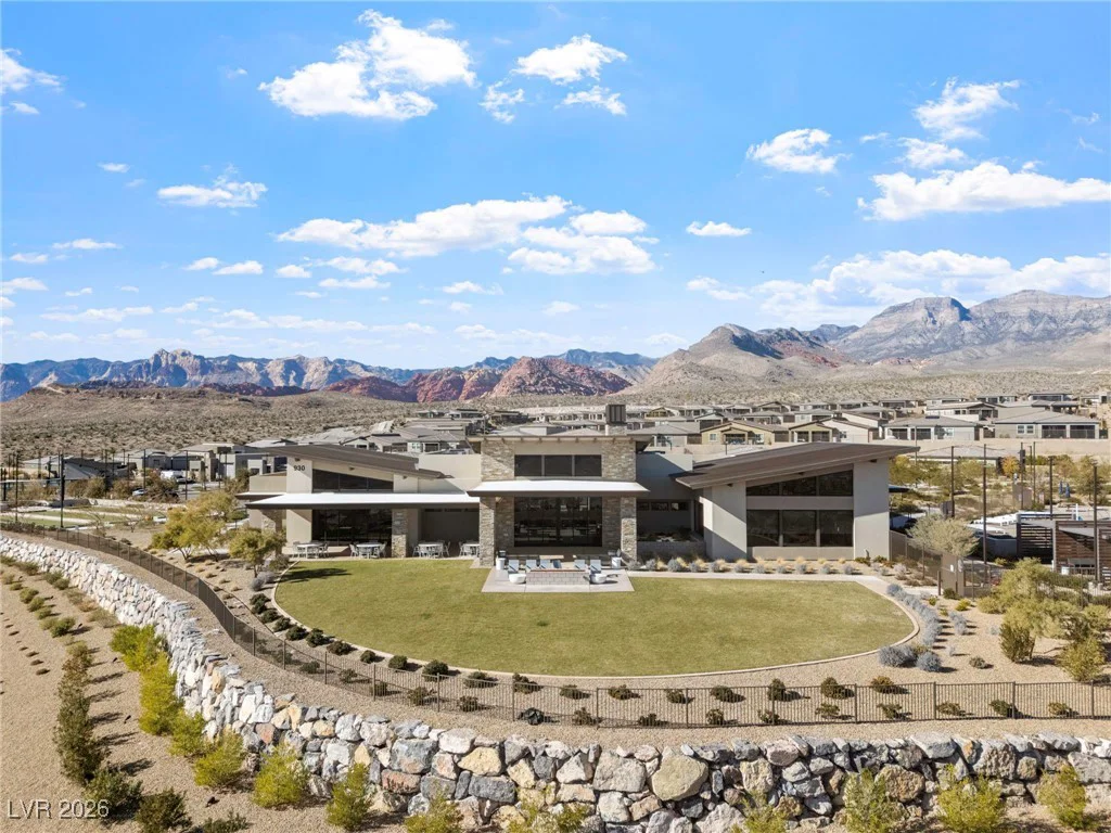 900 Carlton Terrace, Las Vegas, NV 89138