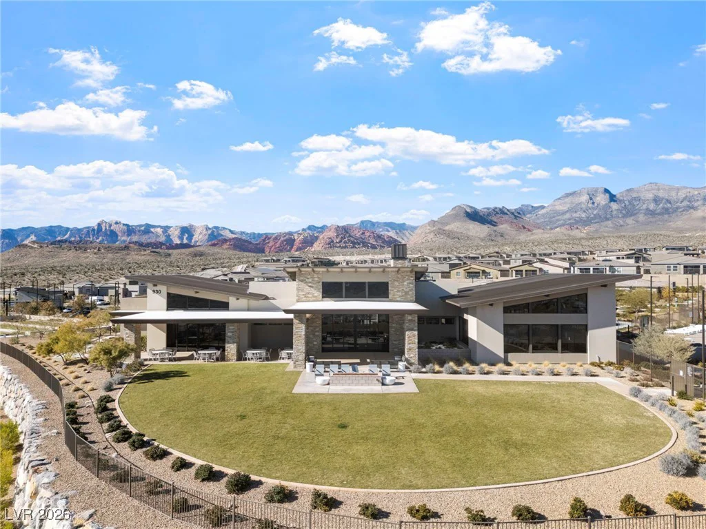 900 Carlton Terrace, Las Vegas, NV 89138