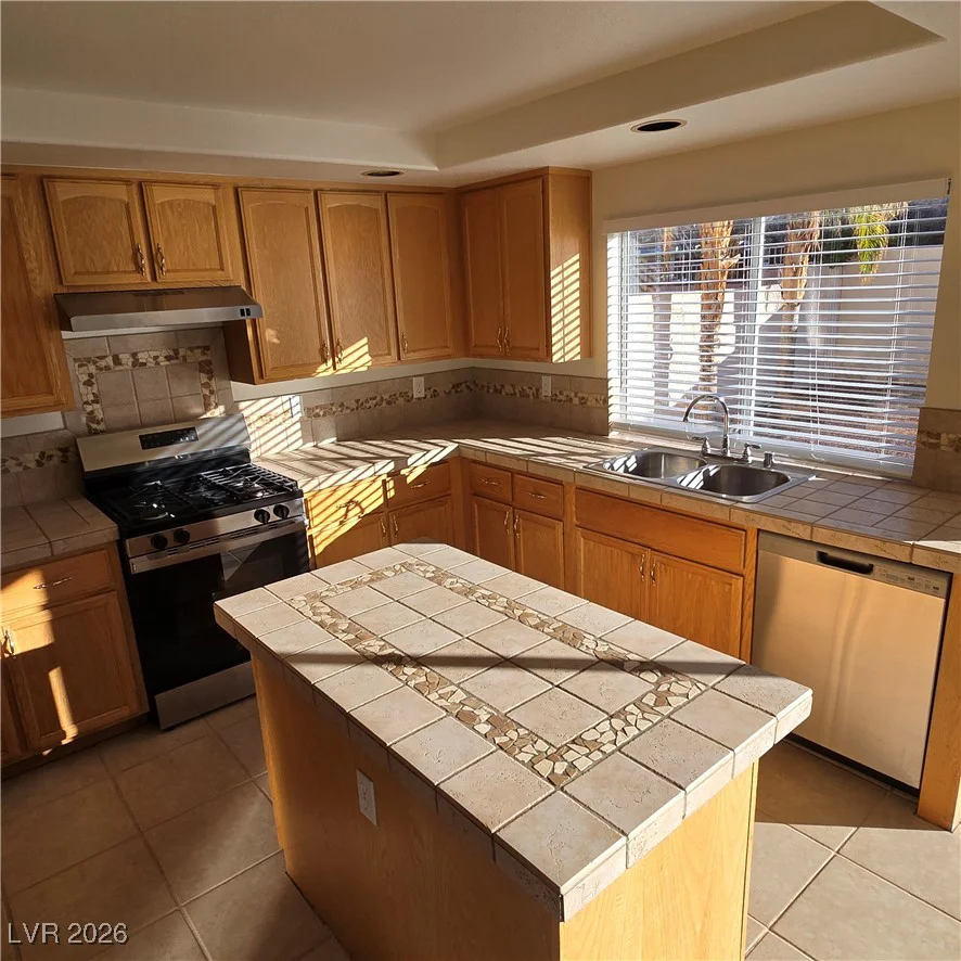8509 Copper Knoll, Las Vegas, NV 89129