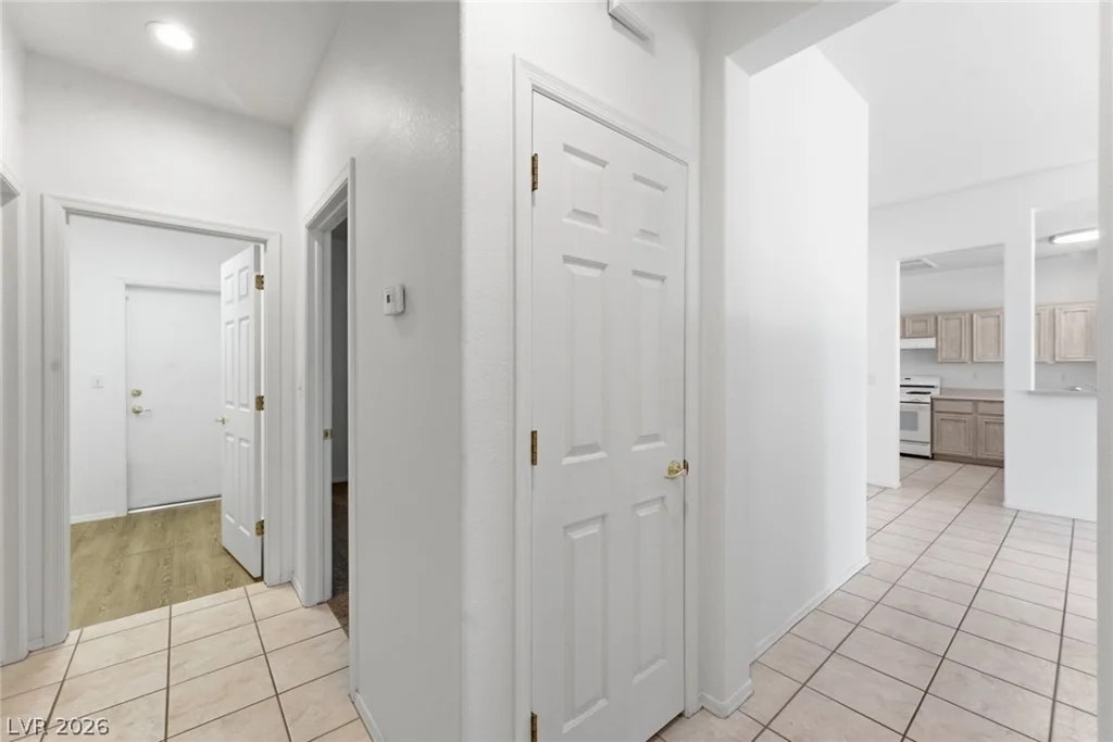 10527 Mission Lakes, Las Vegas, NV 89134