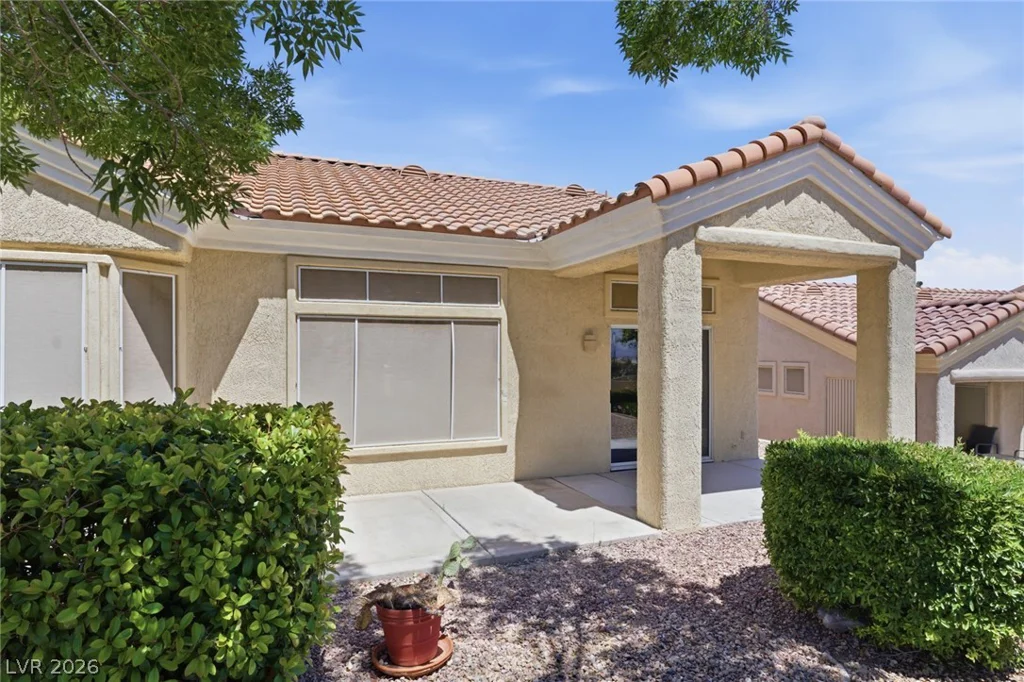 10527 Mission Lakes, Las Vegas, NV 89134