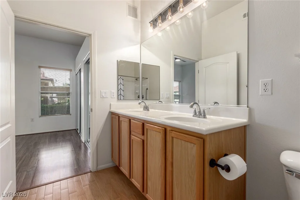 3455 Cactus Shadow, Las Vegas, NV 89129