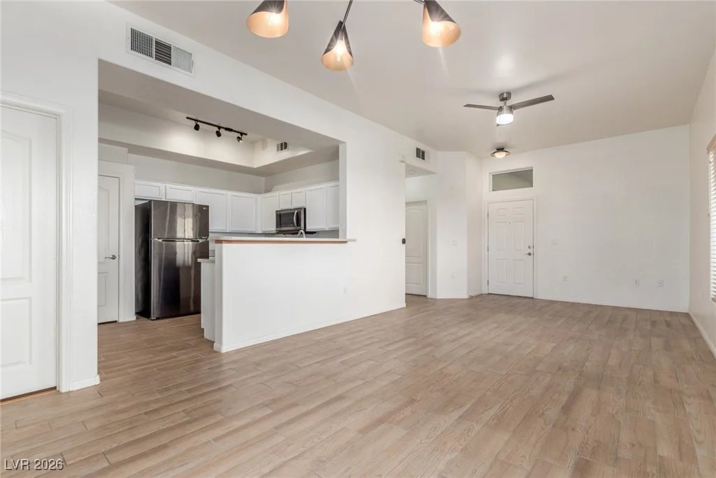 3455 Cactus Shadow, Las Vegas, NV 89129