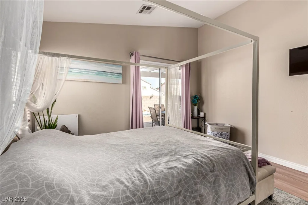 4504 Grotto, North Las Vegas, NV 89031