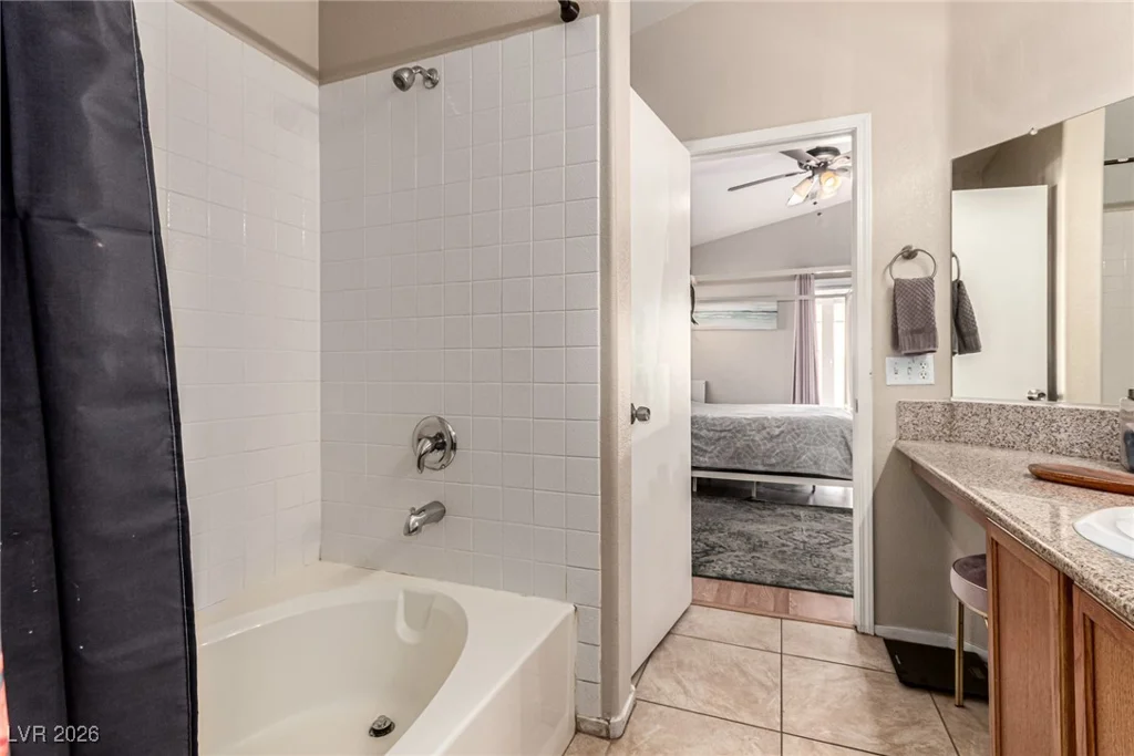4504 Grotto, North Las Vegas, NV 89031