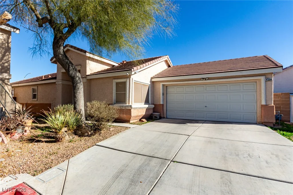 4504 Grotto, North Las Vegas, NV 89031