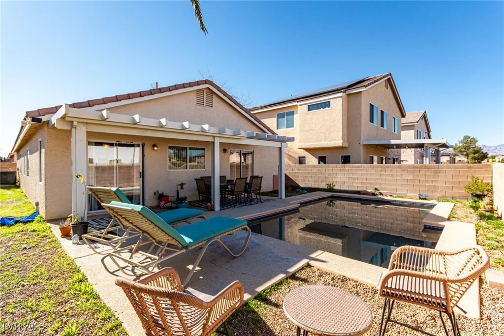 4504 Grotto, North Las Vegas, NV 89031