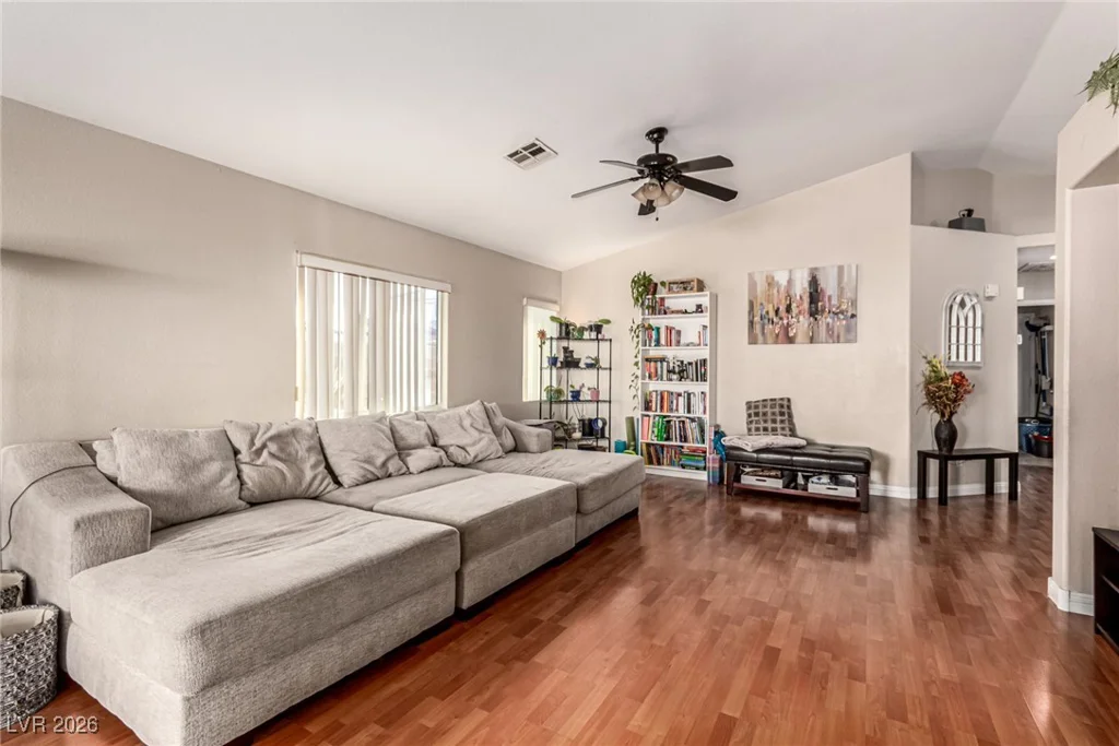 4504 Grotto, North Las Vegas, NV 89031