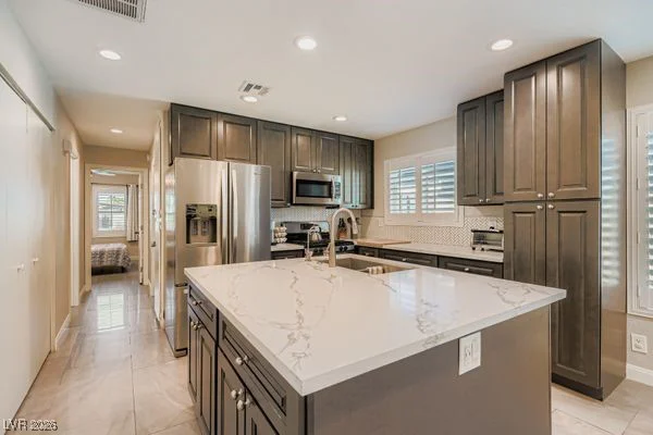 7179 Topeka, Las Vegas, NV 89147