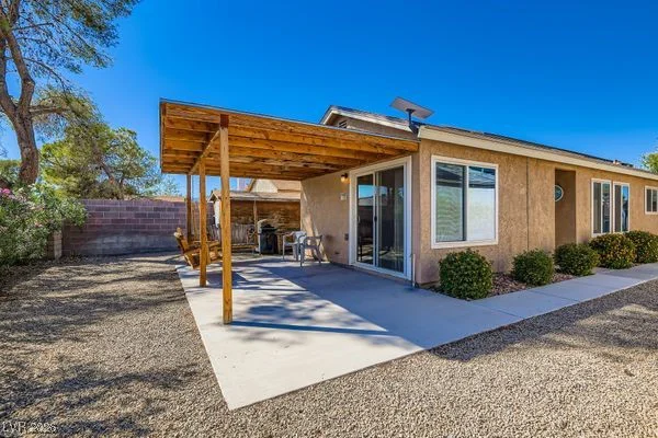 7179 Topeka, Las Vegas, NV 89147