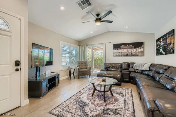 7179 Topeka, Las Vegas, NV 89147