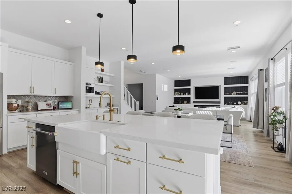 10173 Pleasant Knoll, Las Vegas, NV 89166