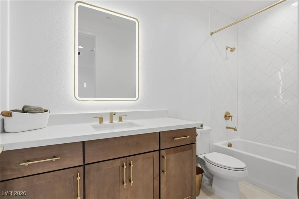 10173 Pleasant Knoll, Las Vegas, NV 89166