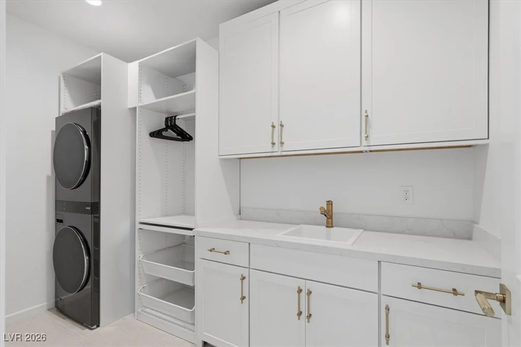 10173 Pleasant Knoll, Las Vegas, NV 89166