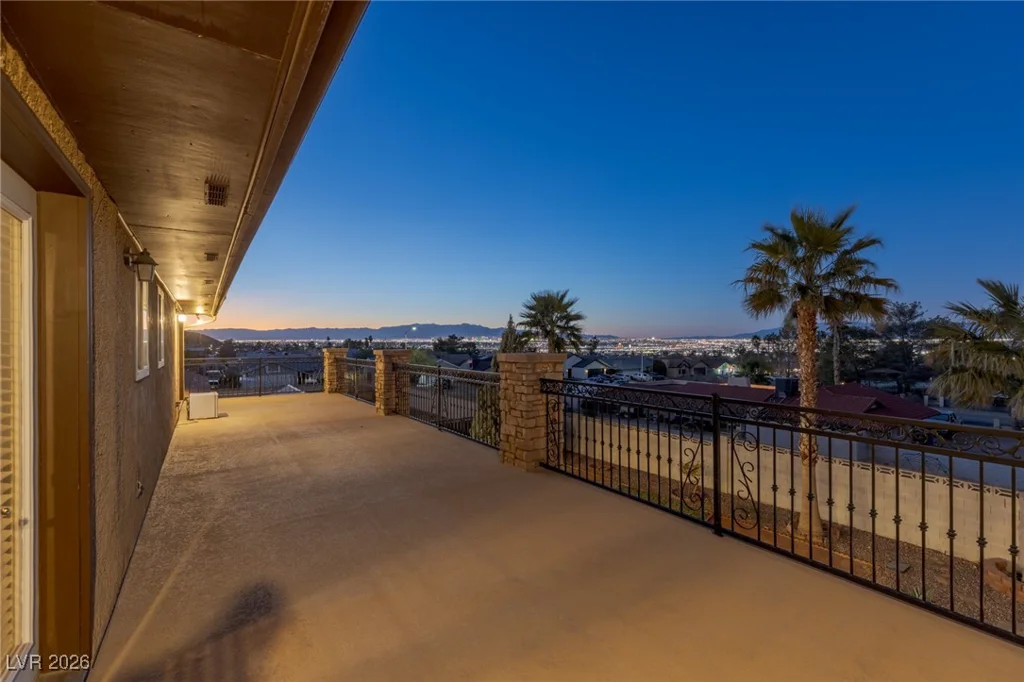 280 Highland, Henderson, NV 89015