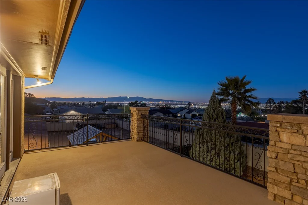 280 Highland, Henderson, NV 89015