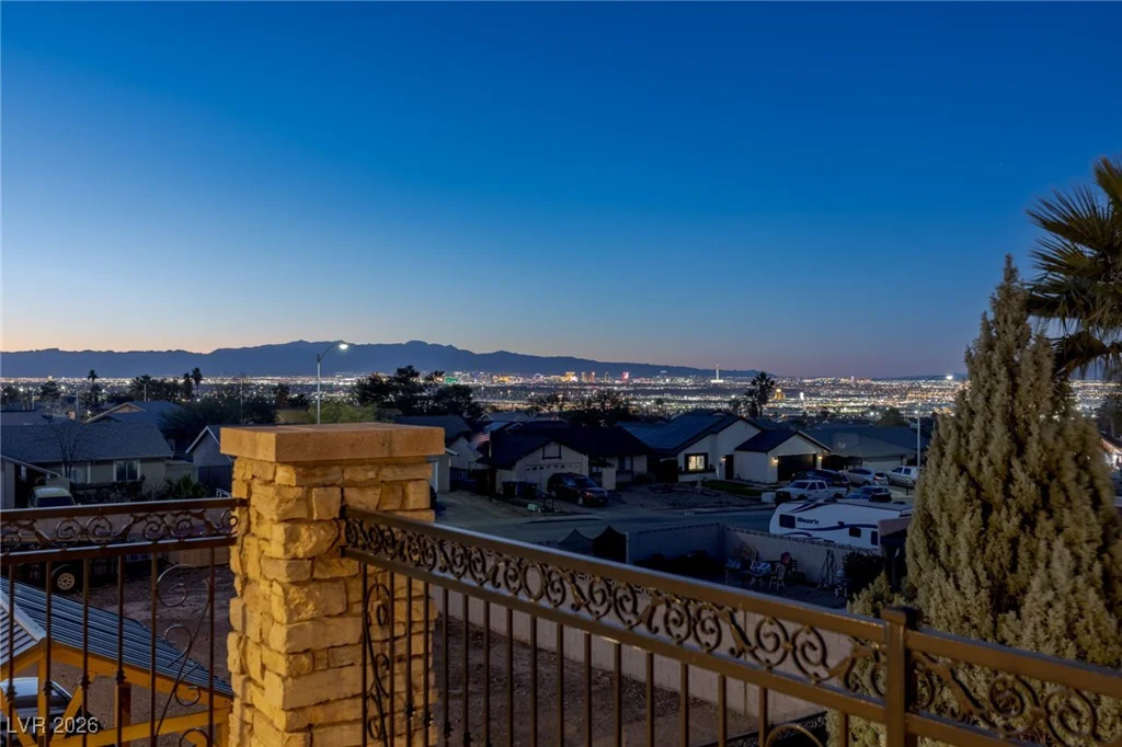 280 Highland, Henderson, NV 89015
