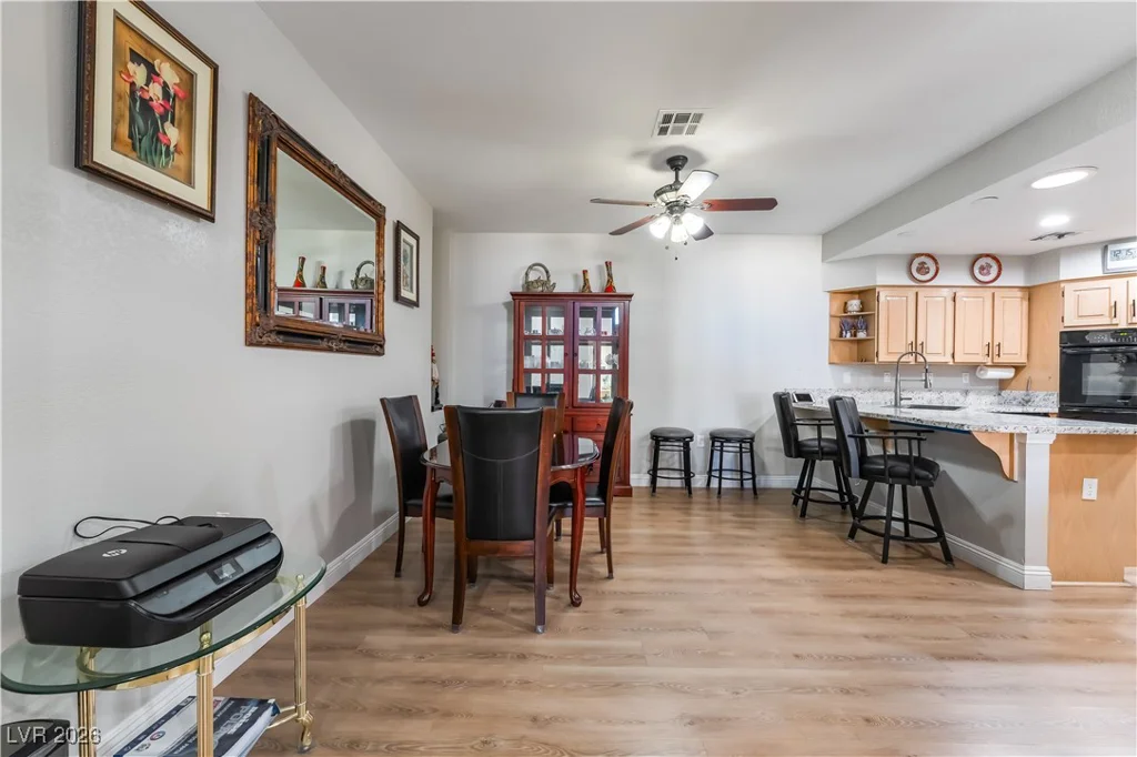 412 Fallwood, Las Vegas, NV 89107