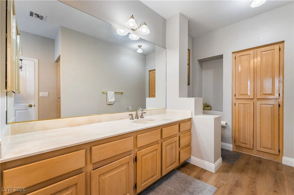 412 Fallwood, Las Vegas, NV 89107
