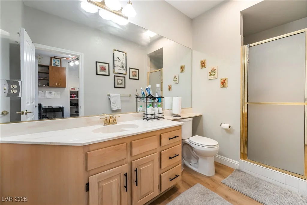 412 Fallwood, Las Vegas, NV 89107