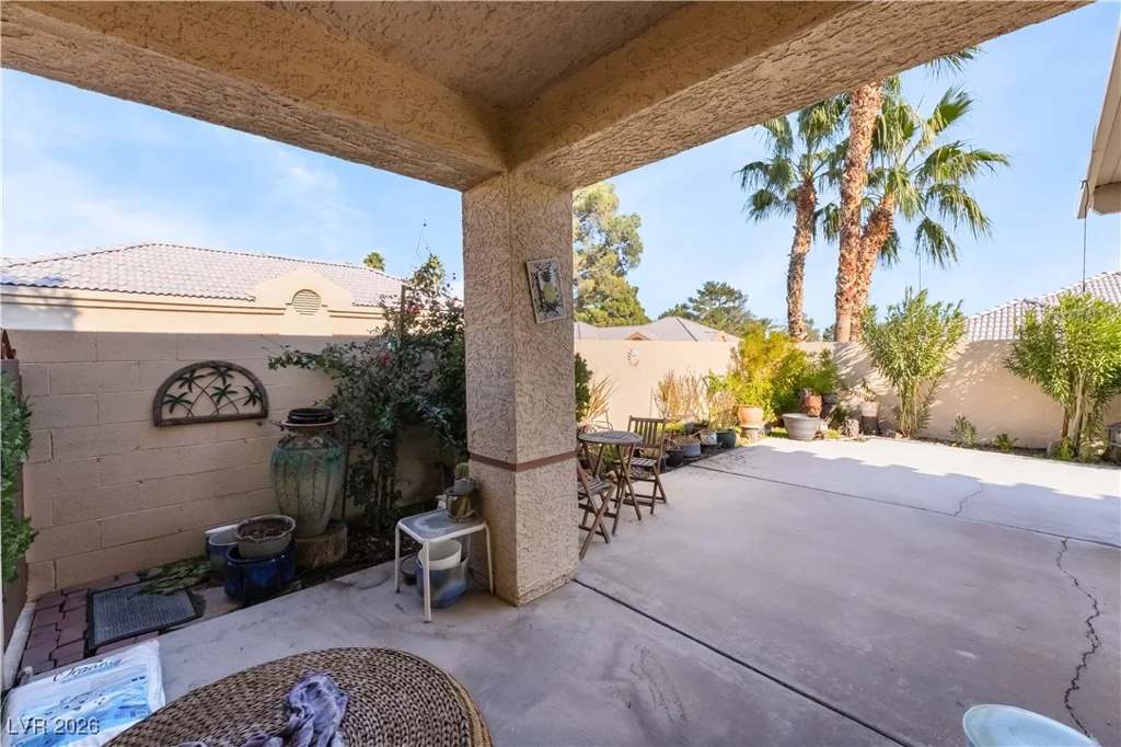 412 Fallwood, Las Vegas, NV 89107