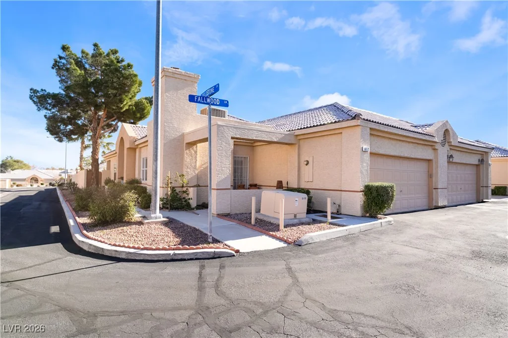 412 Fallwood, Las Vegas, NV 89107