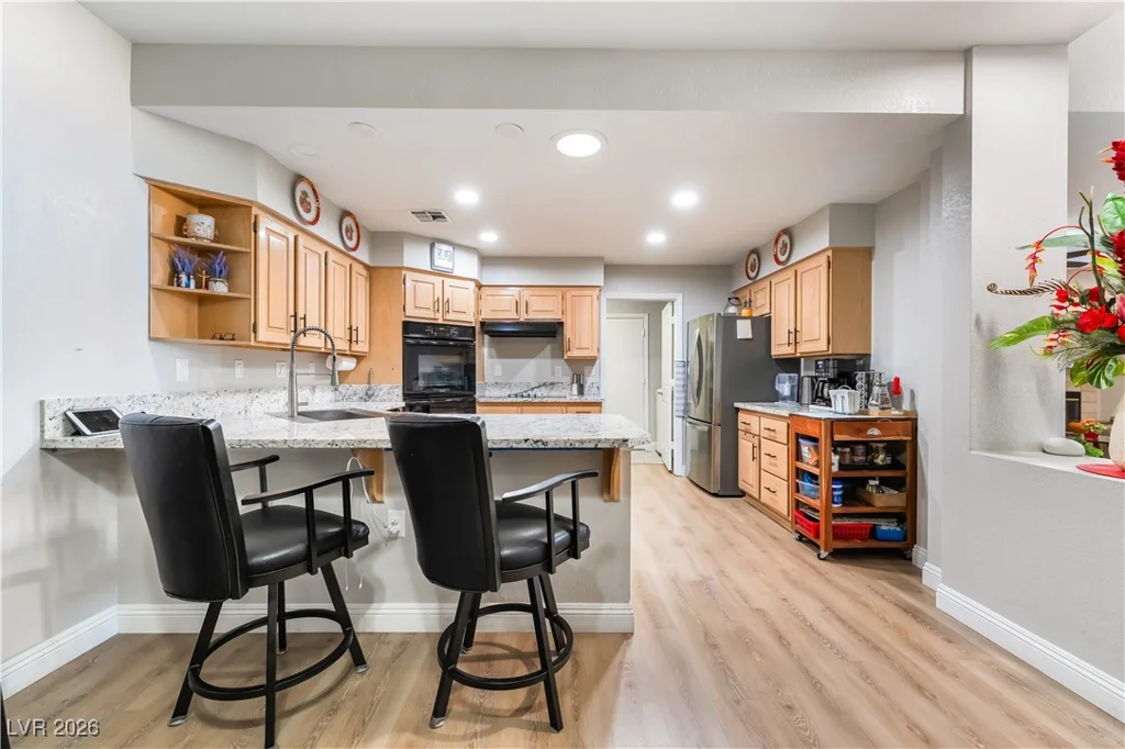 412 Fallwood, Las Vegas, NV 89107