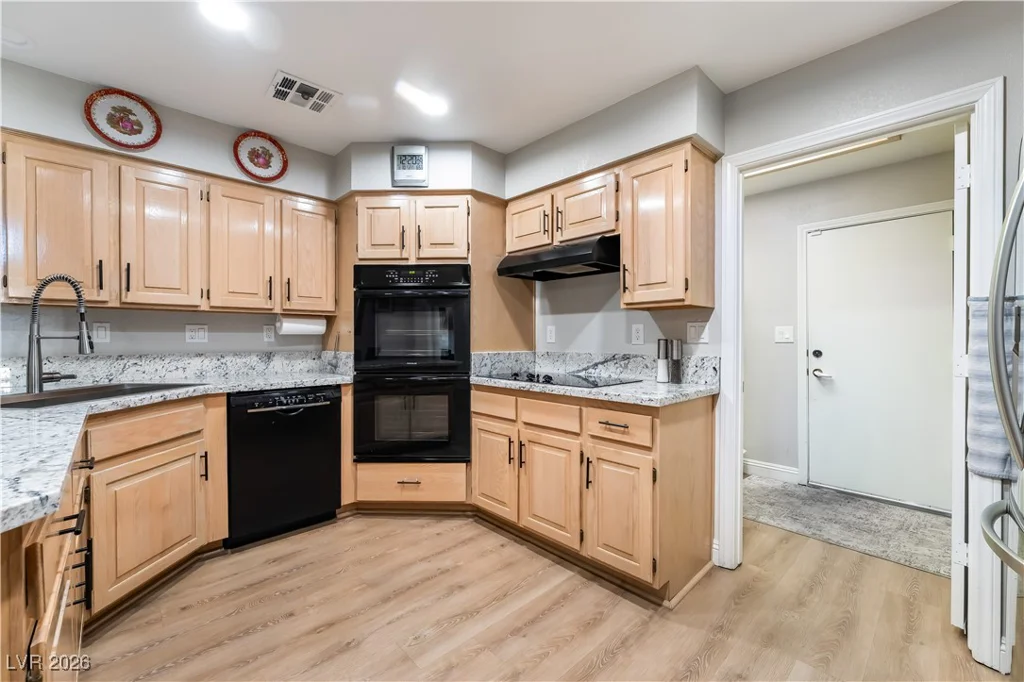 412 Fallwood, Las Vegas, NV 89107