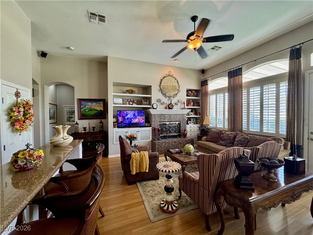 2201 Scarlet Rose, Las Vegas, NV 89134