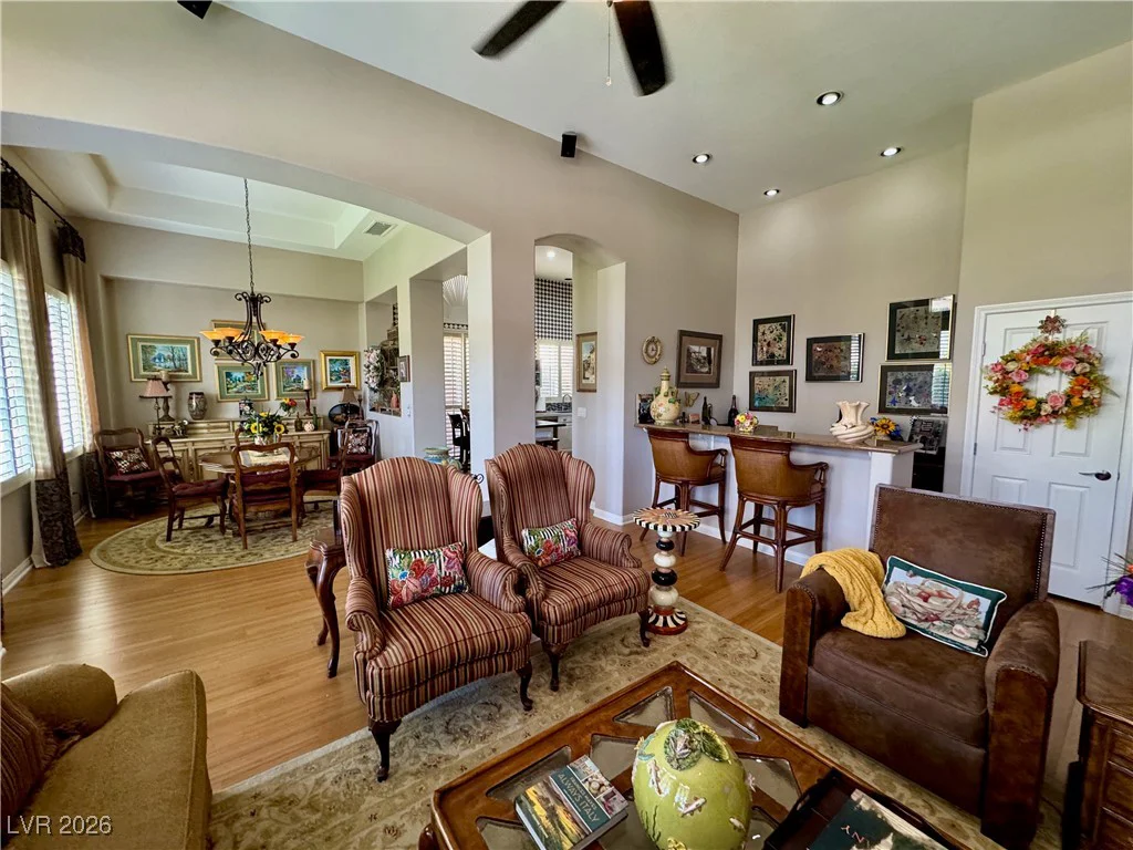 2201 Scarlet Rose, Las Vegas, NV 89134