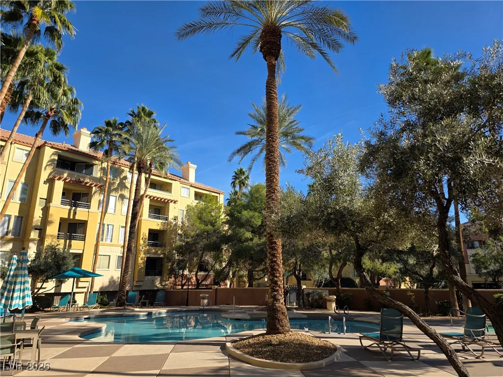 210 Flamingo, Las Vegas, NV 89169
