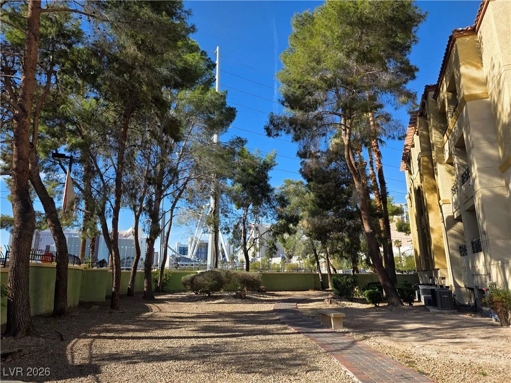 210 Flamingo, Las Vegas, NV 89169