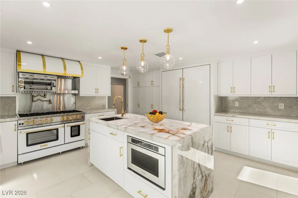 5950 Winding Canyon, Las Vegas, NV 89120