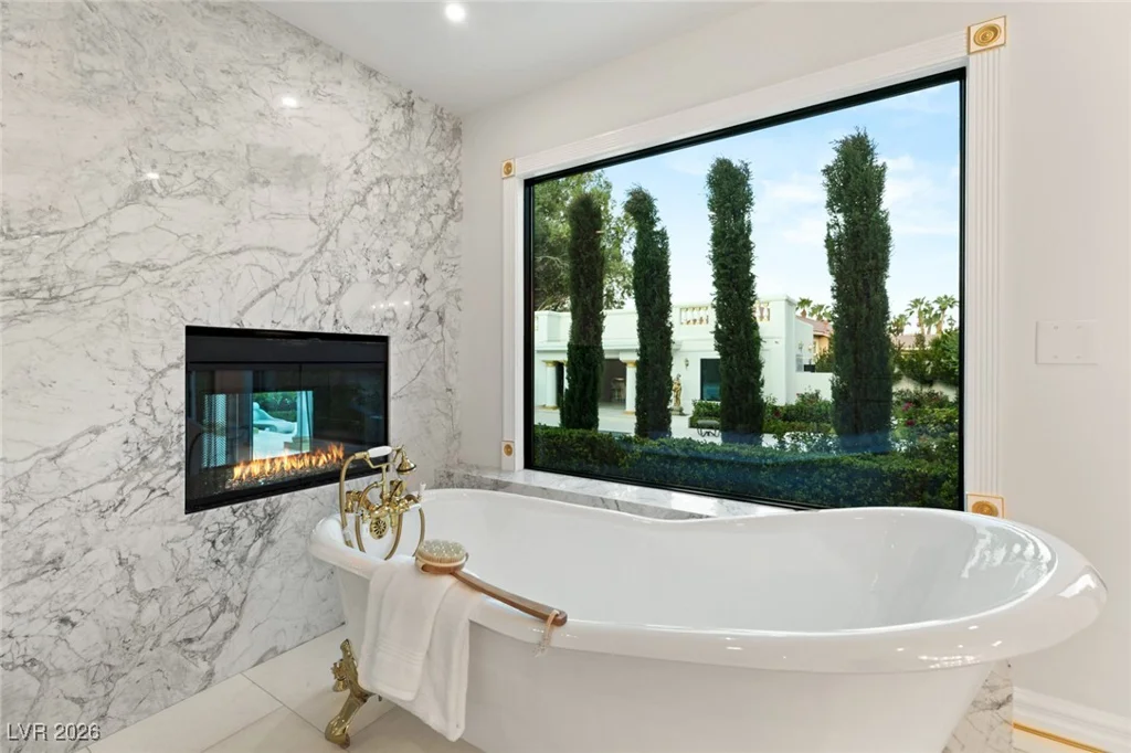 5950 Winding Canyon, Las Vegas, NV 89120