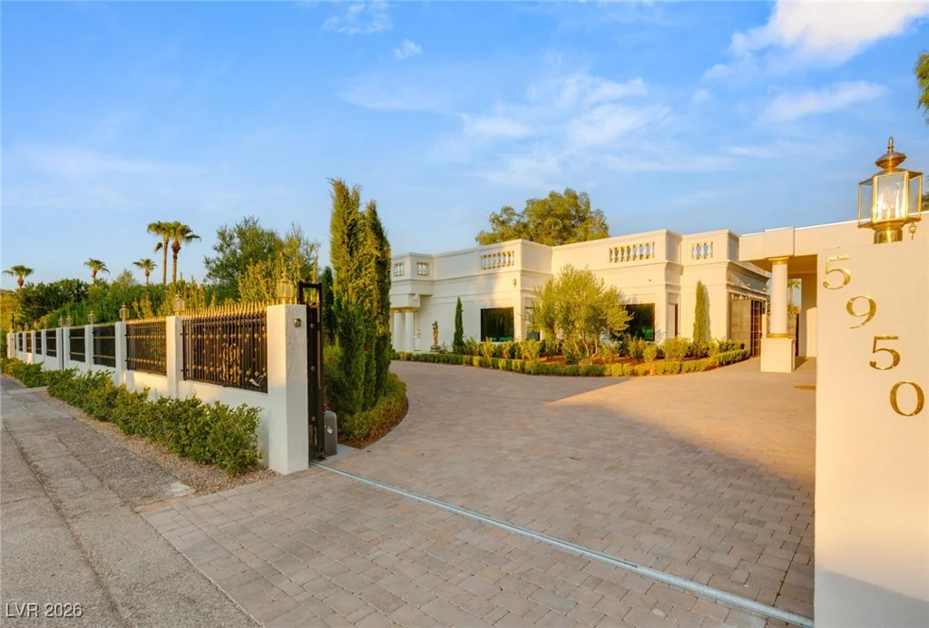 5950 Winding Canyon, Las Vegas, NV 89120