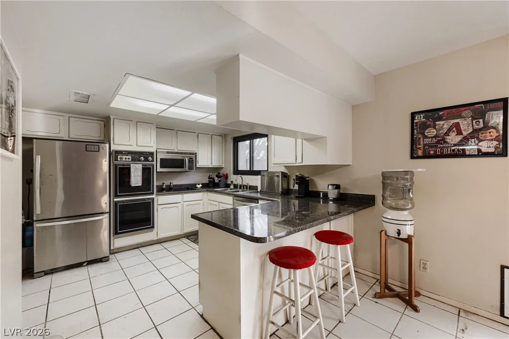 4180 Flamingo Crest, Las Vegas, NV 89121