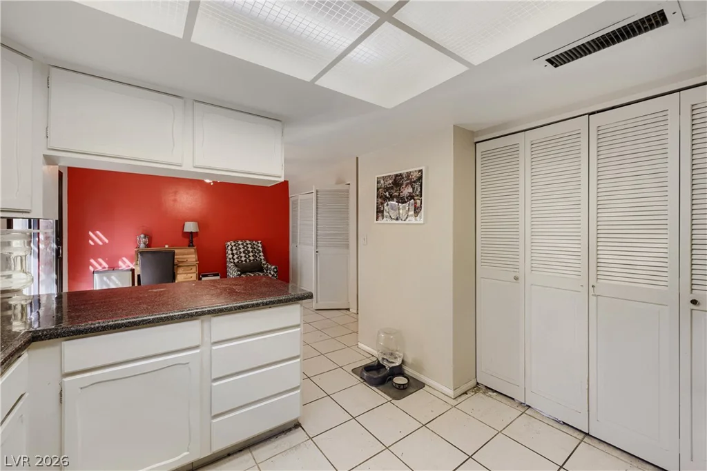 4180 Flamingo Crest, Las Vegas, NV 89121