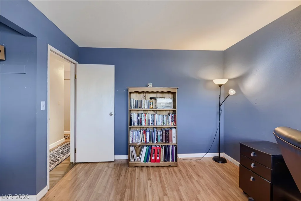 4180 Flamingo Crest, Las Vegas, NV 89121